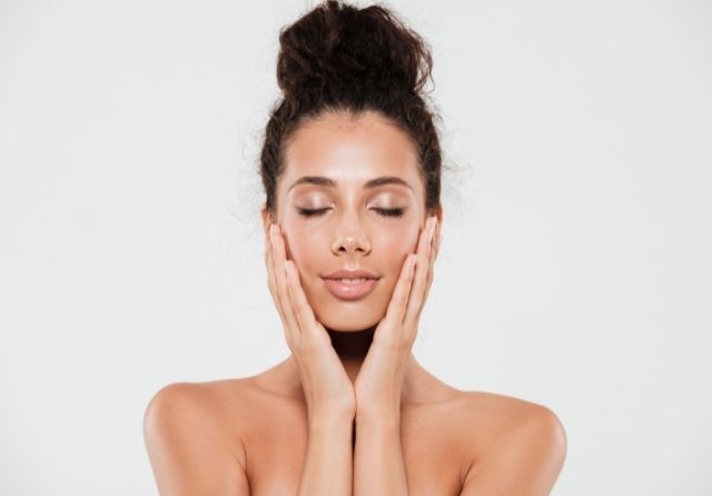aloe vera para cuidar el rostro seco